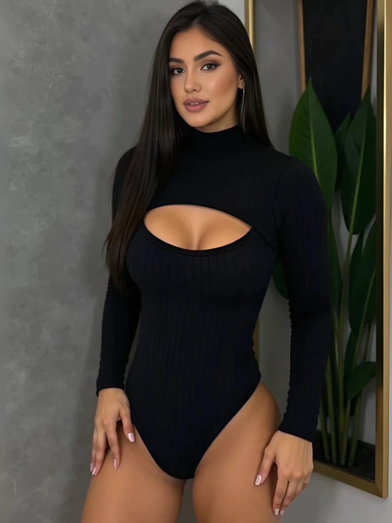 Body Feminino Com Gola Alta Manga Comprida Decote Frontal Look Sofisticado