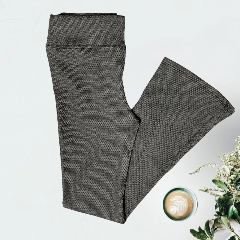 Calça Feminina Flare Bailarina colmeia casual